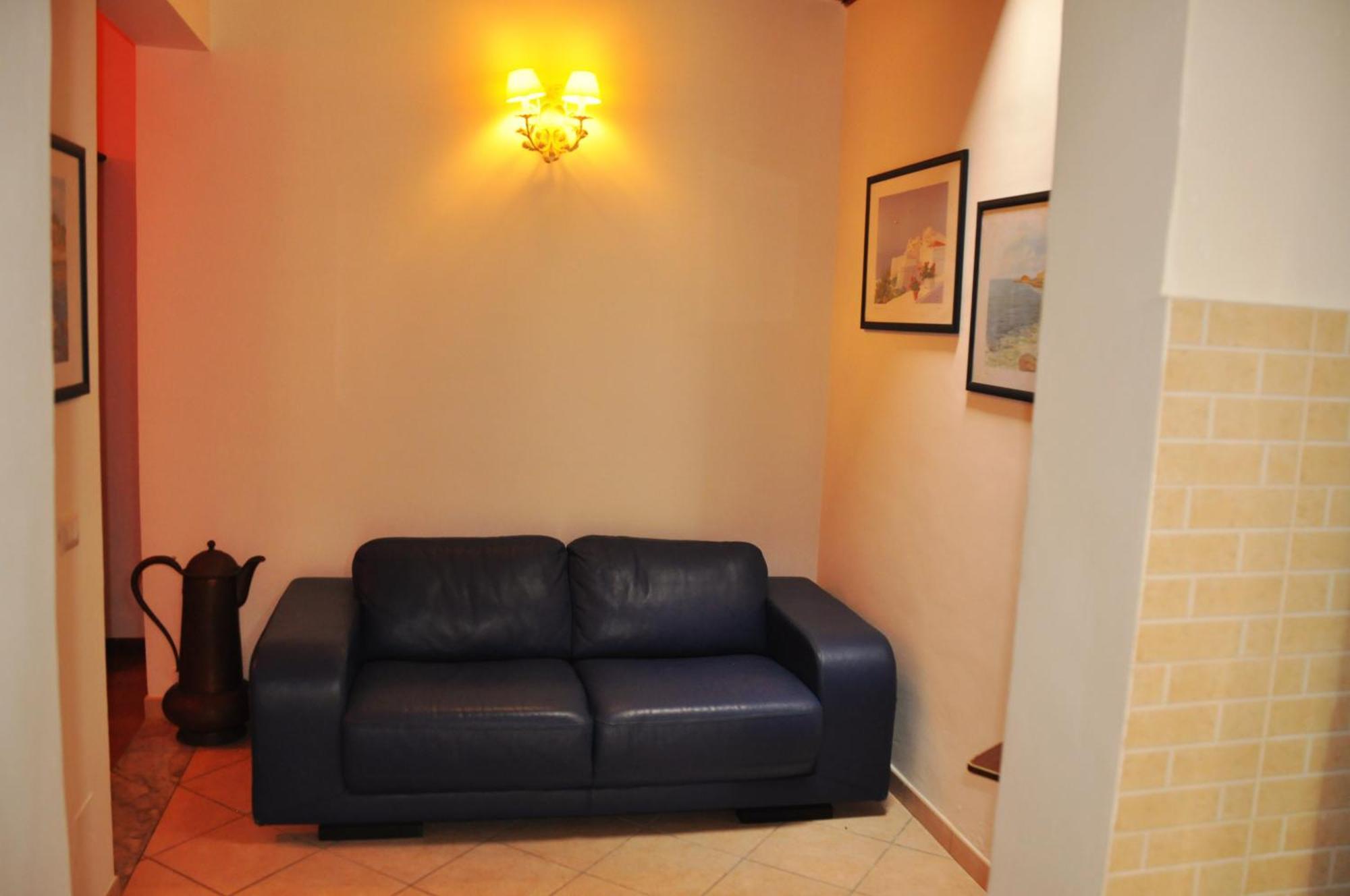 Villa Laura Sea View Apartments Santa Maria di Castellabate Bilik gambar