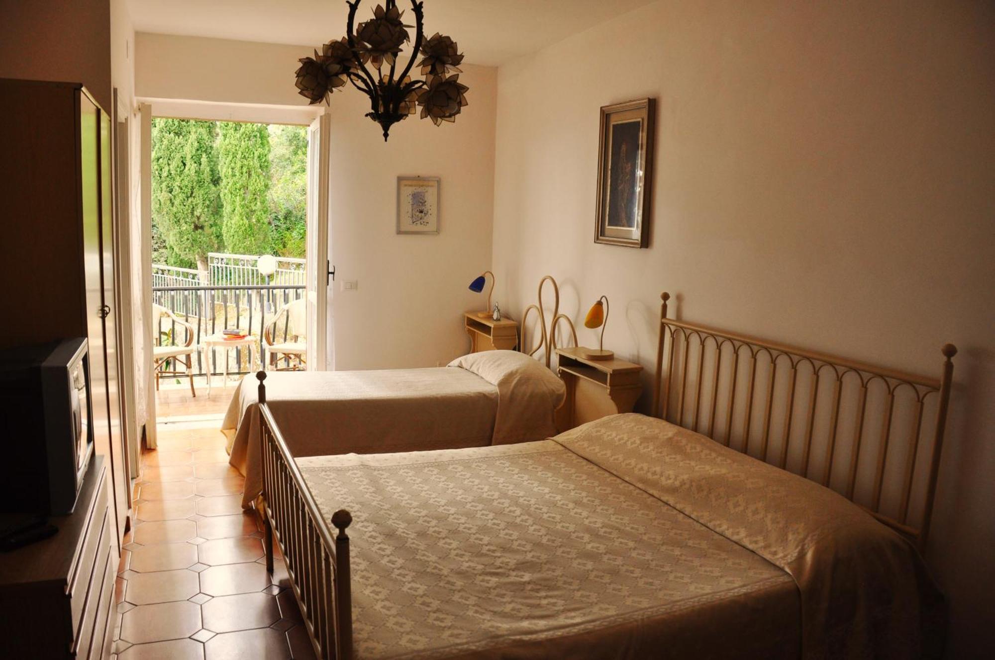 Villa Laura Sea View Apartments Santa Maria di Castellabate Bilik gambar