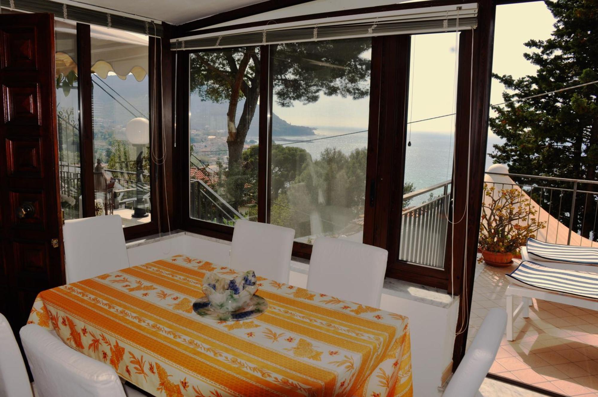 Villa Laura Sea View Apartments Santa Maria di Castellabate Bilik gambar